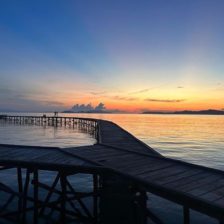 Vogelkopf Resort Tapokreng Екстериор снимка